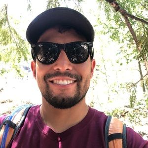 Meet your Posher, Alex